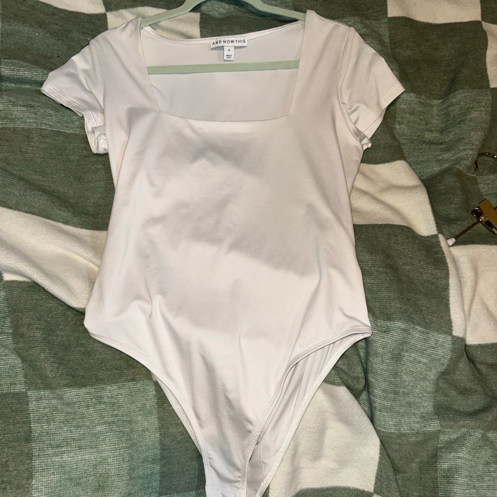 While Basics Bodysuit